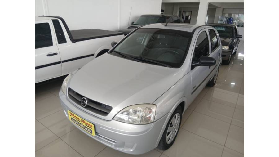 CHEVROLET - CORSA - 2004/2005 - Prata - Sob Consulta