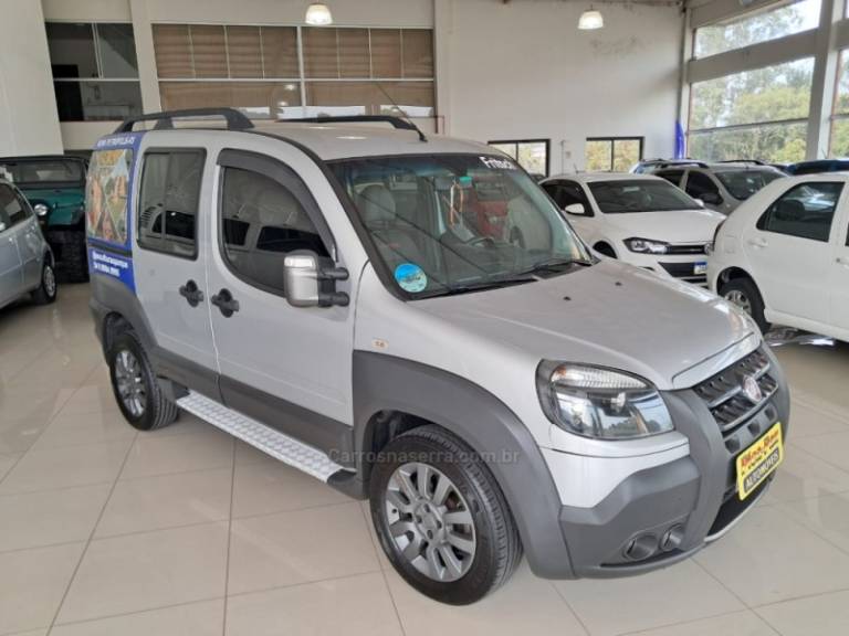 FIAT - DOBLÓ - 2018/2018 - Prata - Sob Consulta