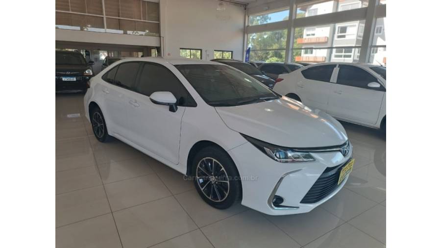 TOYOTA - COROLLA - 2020/2021 - Branca - Sob Consulta