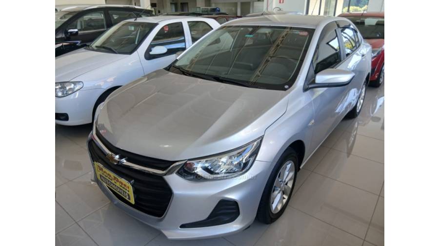 CHEVROLET - ONIX - 2022/2023 - Prata - Sob Consulta
