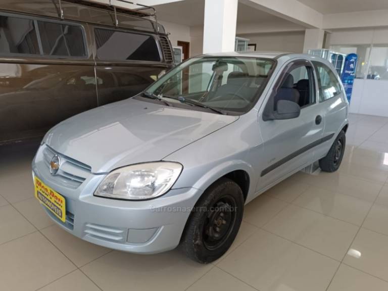 CHEVROLET - CELTA - 2006/2007 - Prata - Sob Consulta