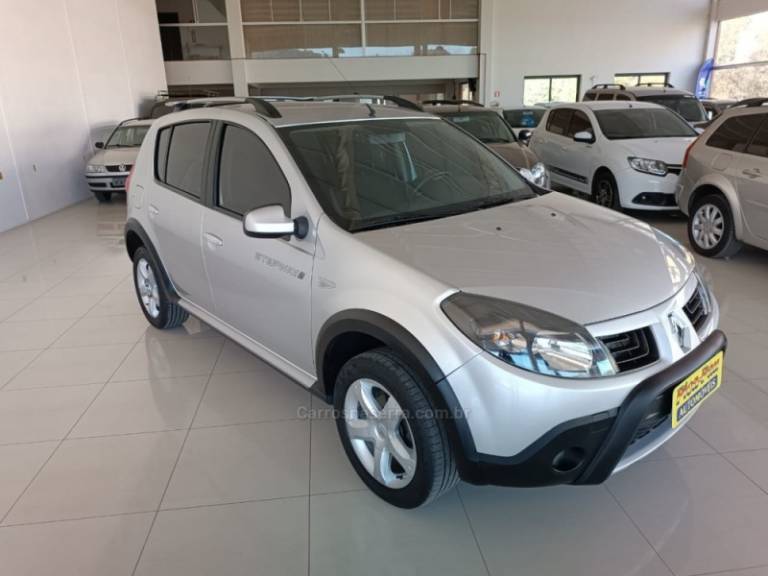 RENAULT - SANDERO - 2011/2011 - Prata - Sob Consulta