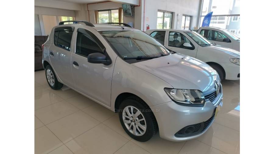 RENAULT - SANDERO - 2017/2018 - Prata - Sob Consulta