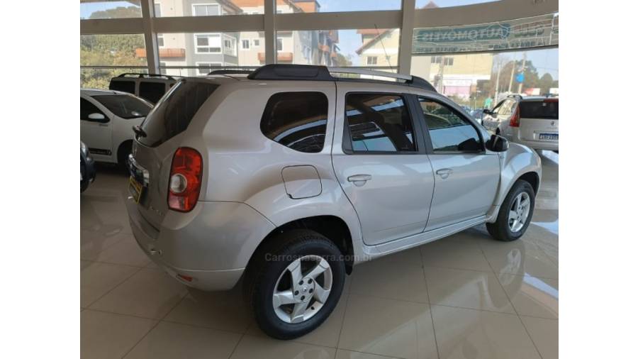 RENAULT - DUSTER - 2014/2015 - Prata - Sob Consulta