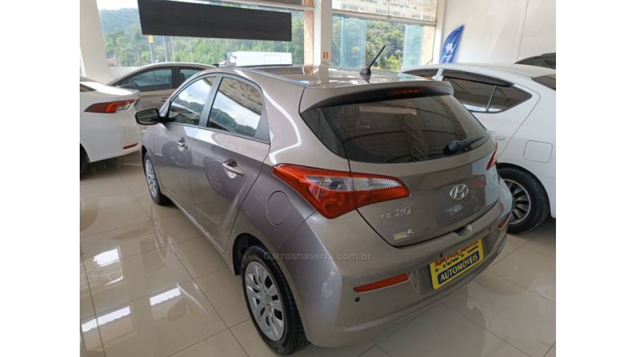 HYUNDAI - HB20 - 2017/2017 - Prata - Sob Consulta