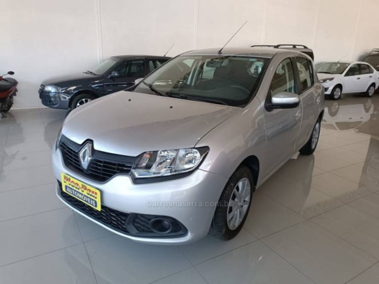 RENAULT - SANDERO - 2017/2018 - Prata - Sob Consulta