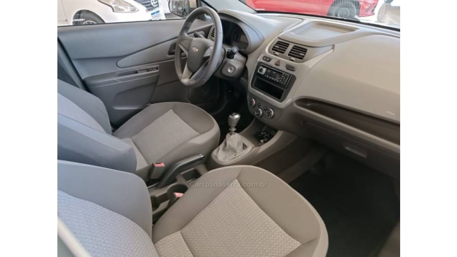 CHEVROLET - COBALT - 2013/2014 - Bege - Sob Consulta