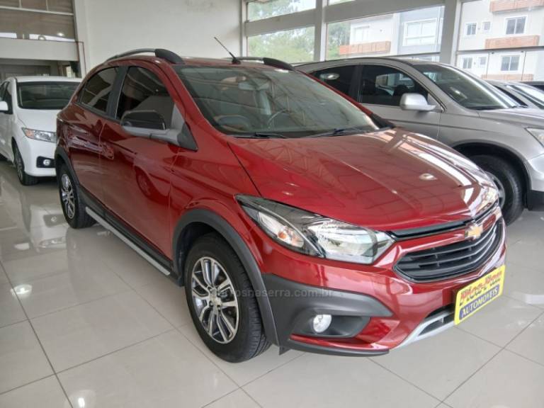 CHEVROLET - ONIX - 2018/2018 - Vermelha - Sob Consulta