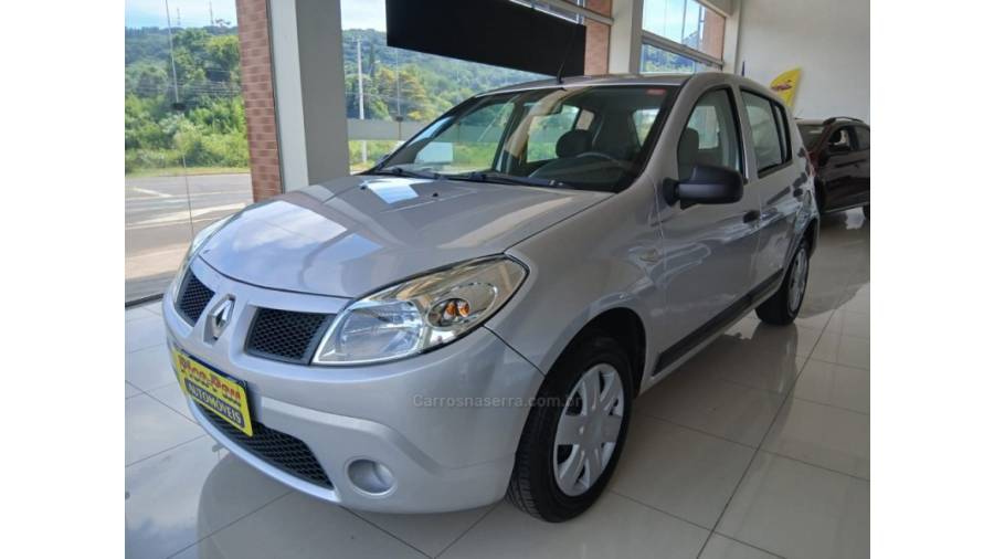RENAULT - SANDERO - 2010/2010 - Prata - Sob Consulta