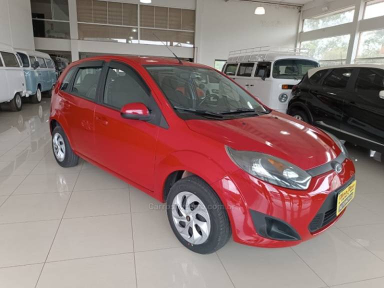 FORD - FIESTA - 2010/2011 - Vermelha - Sob Consulta