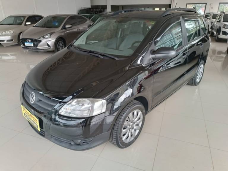 VOLKSWAGEN - SPACEFOX - 2008/2009 - Preta - Sob Consulta