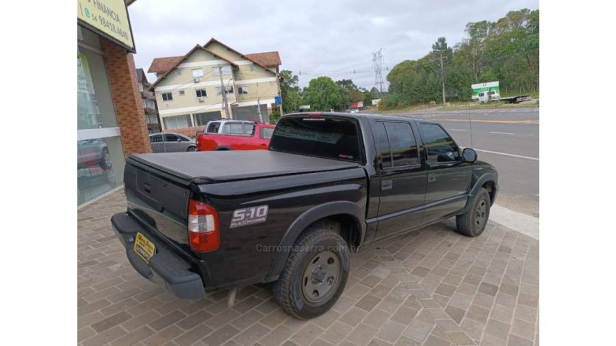 CHEVROLET - S10 - 2008/2009 - Preta - Sob Consulta