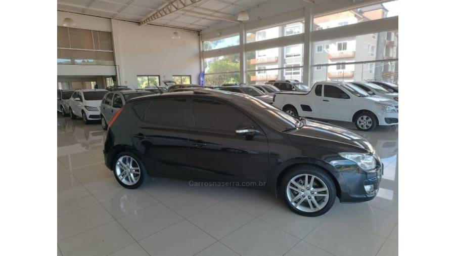 HYUNDAI - I30 - 2009/2010 - Preta - Sob Consulta