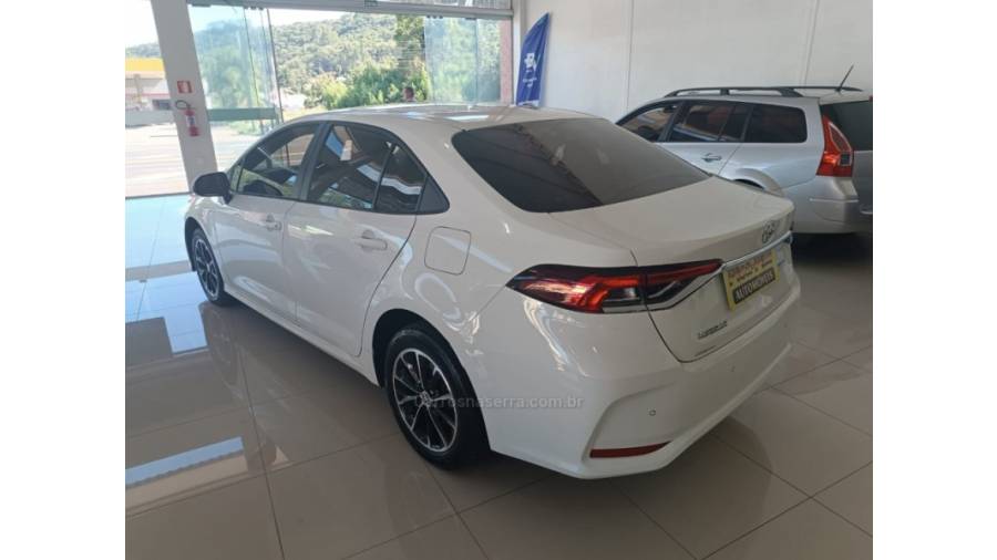 TOYOTA - COROLLA - 2020/2021 - Branca - Sob Consulta