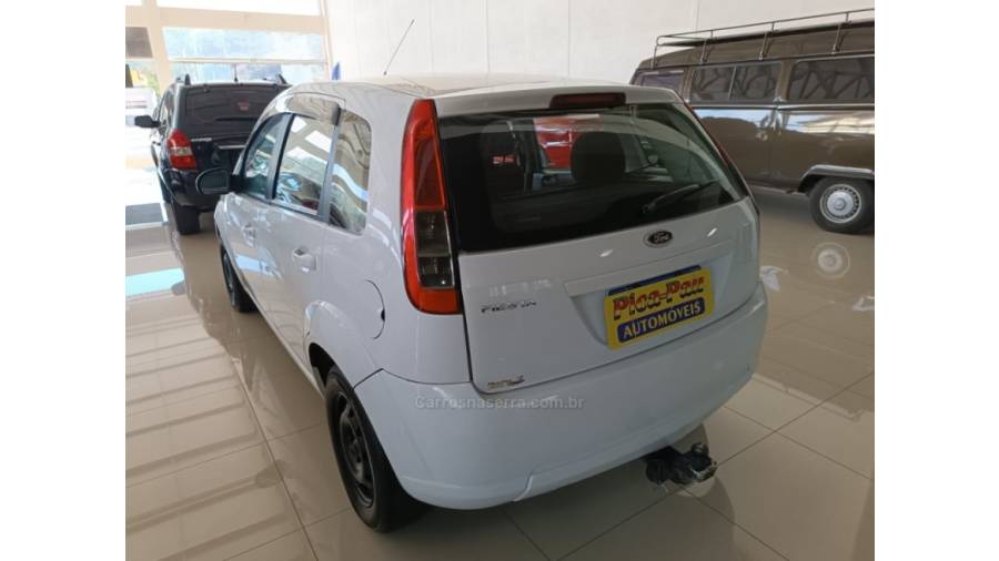 FORD - FIESTA - 2013/2014 - Branca - Sob Consulta