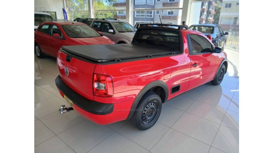 VOLKSWAGEN - SAVEIRO - 2014/2015 - Vermelha - Sob Consulta