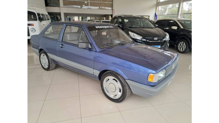 VOLKSWAGEN - VOYAGE - 1992/1993 - Azul - R$ 54.500,00