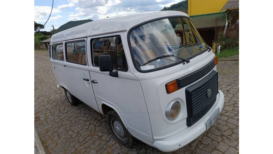 VOLKSWAGEN - KOMBI - 2008/2009 - Branca - Sob Consulta