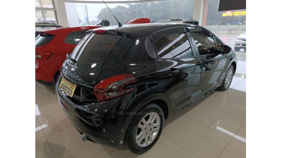 PEUGEOT - 208 - 2014/2015 - Preta - Sob Consulta
