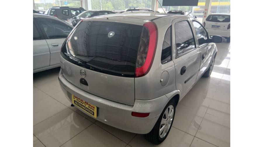 CHEVROLET - CORSA - 2004/2005 - Prata - Sob Consulta