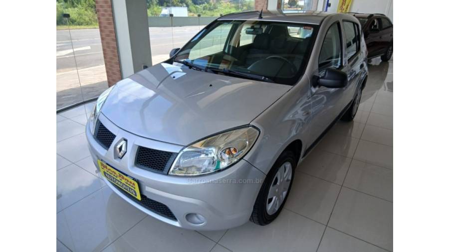 RENAULT - SANDERO - 2010/2010 - Prata - Sob Consulta