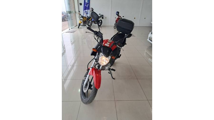 YAMAHA - YBR - 2017/2018 - Vermelha - Sob Consulta