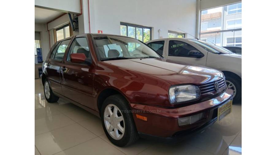 VOLKSWAGEN - GOLF - 1998/1998 - Vermelha - R$ 38.900,00
