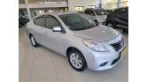 NISSAN - VERSA - 2012/2013 - Prata - Sob Consulta
