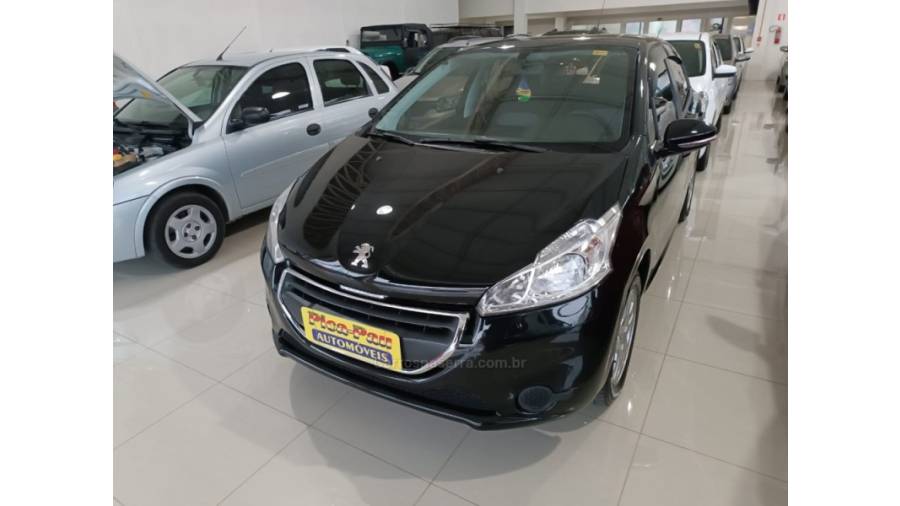 PEUGEOT - 208 - 2014/2015 - Preta - Sob Consulta