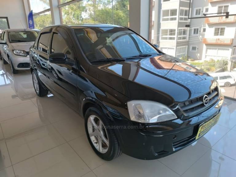 CHEVROLET - CORSA - 2002/2002 - Preta - Sob Consulta